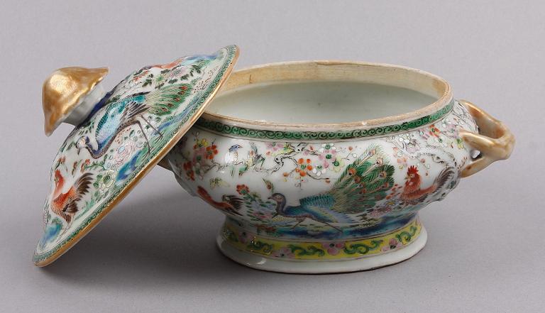 TERRIN, porslin, Kina, 1800-tal.