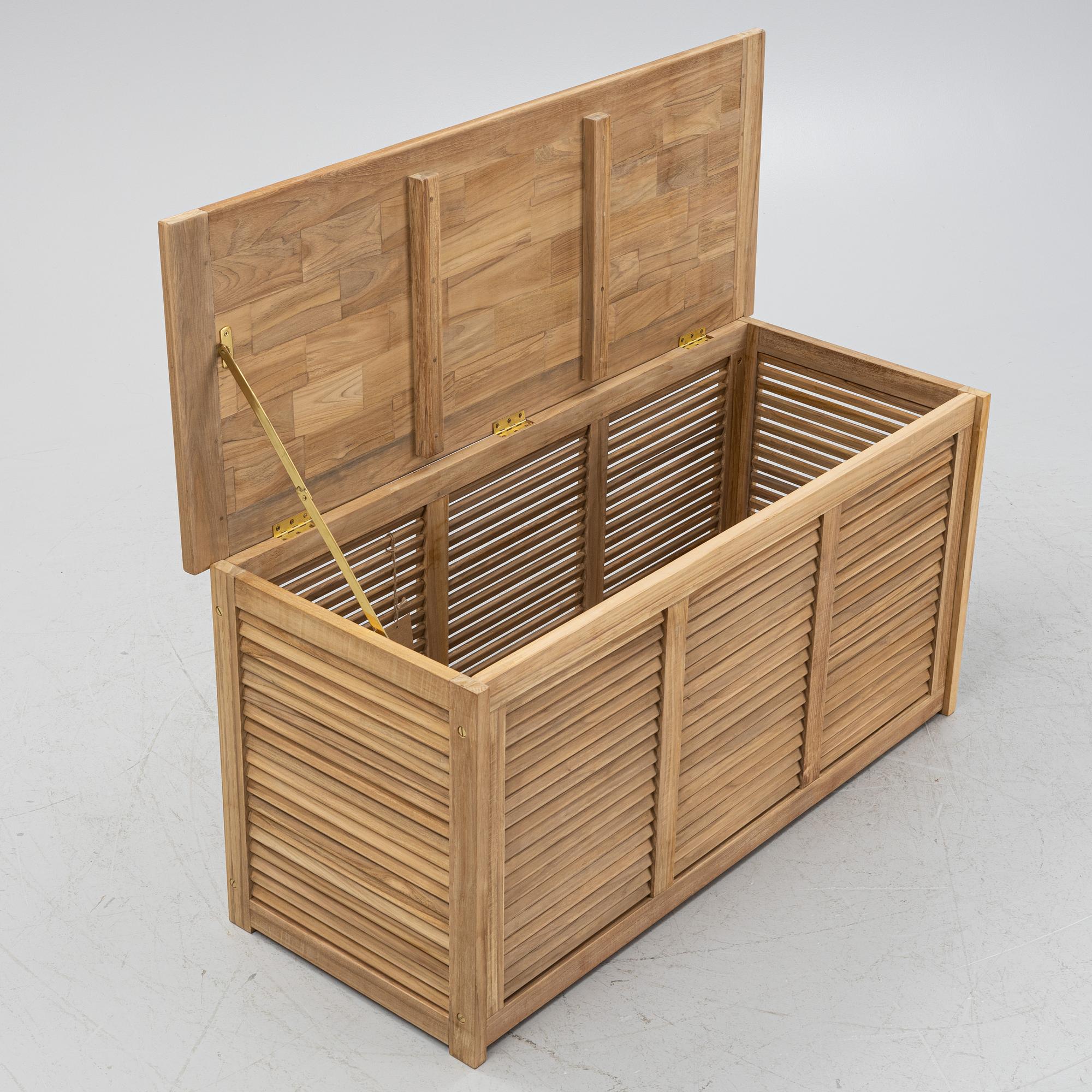 A 'Papaya' teak storage box, Brafab, 21st century.