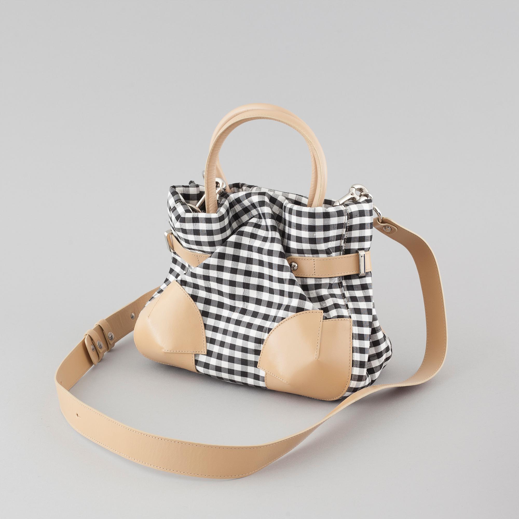 STUART WEITZMAN,  bag.