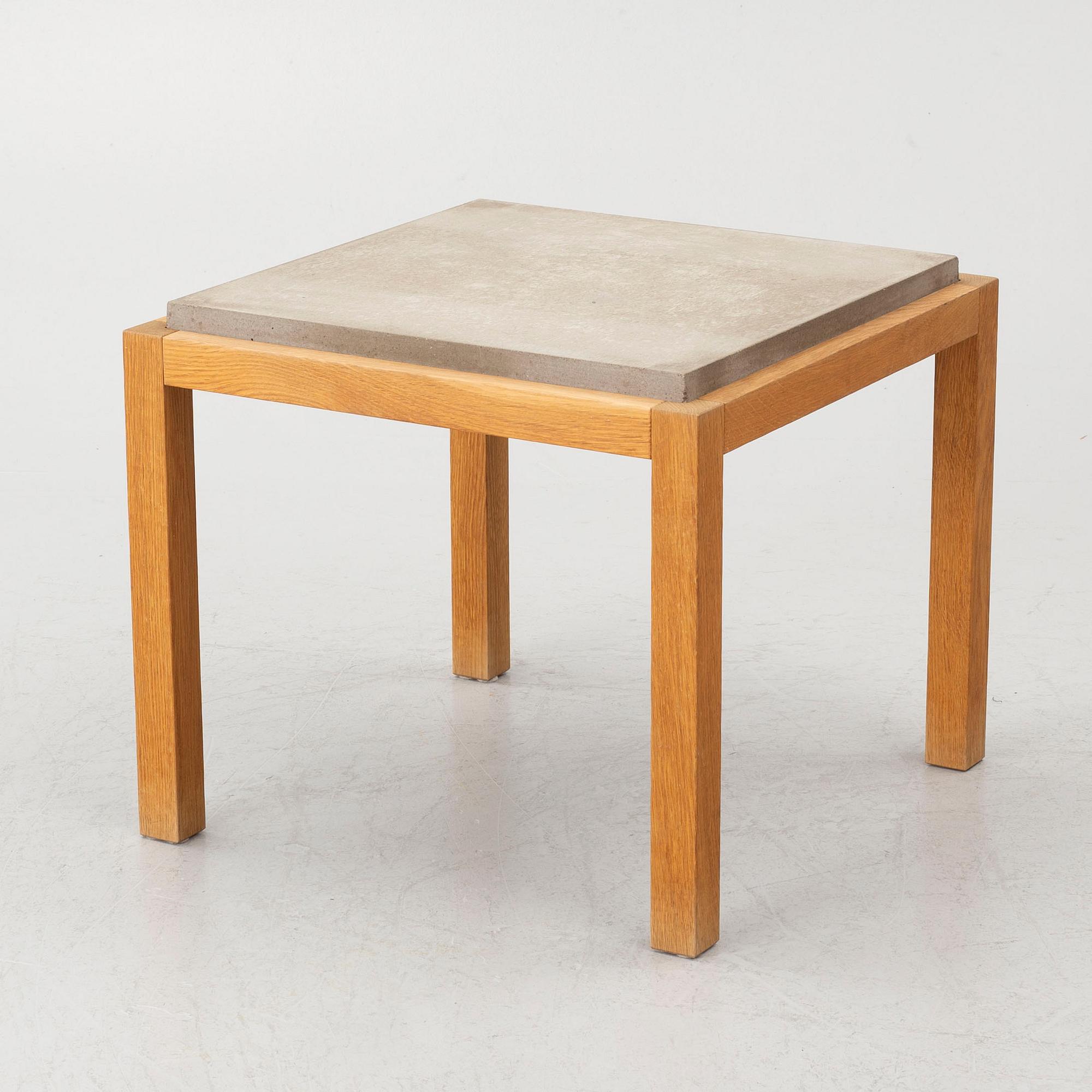 Anika Reuterswärd, side table, Fogia. 2006.