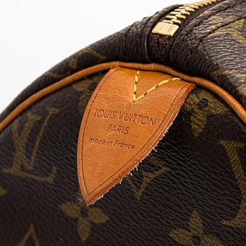 Louis Vuitton, a Monogram Canvas 'Speedy 40' bag.