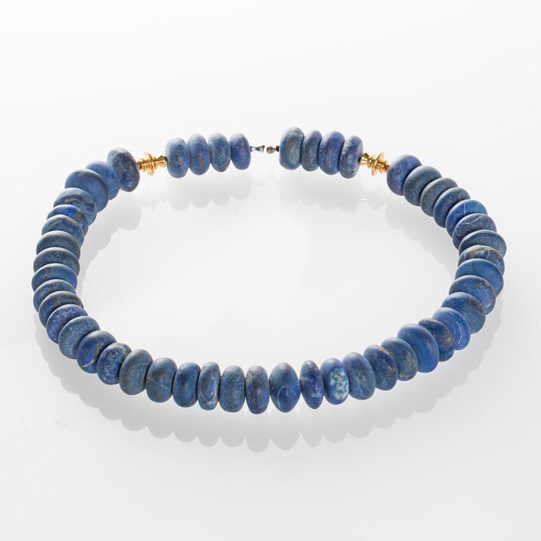 COLLIER, Ole Lynggaard, 18K guld med Lapis Lazuli.