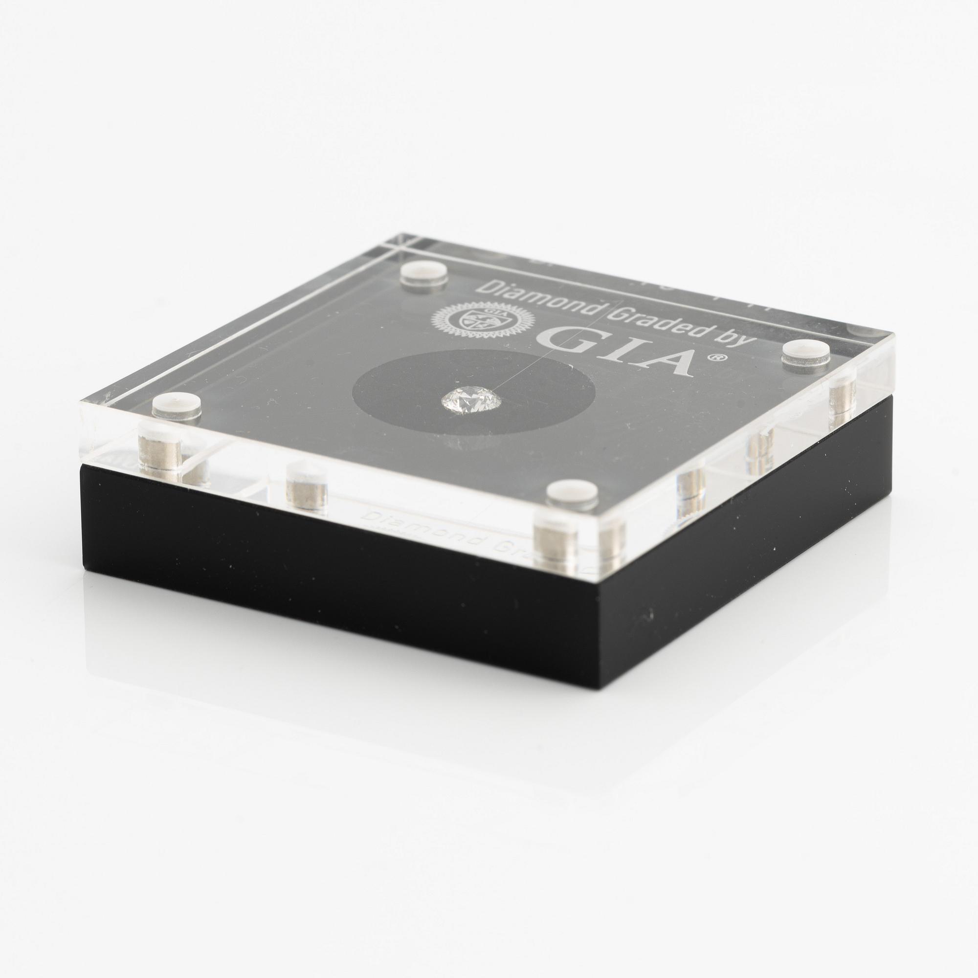 Briljantslipad diamant, 0.50 ct, "triple x". Medföljande GIA dossier.