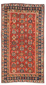 ANTIQUE CAUCASIAN. 242,5 x 133 cm.