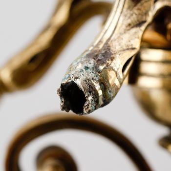 KANDELABRAR, 1 par, mässing, England, 1900-tal.