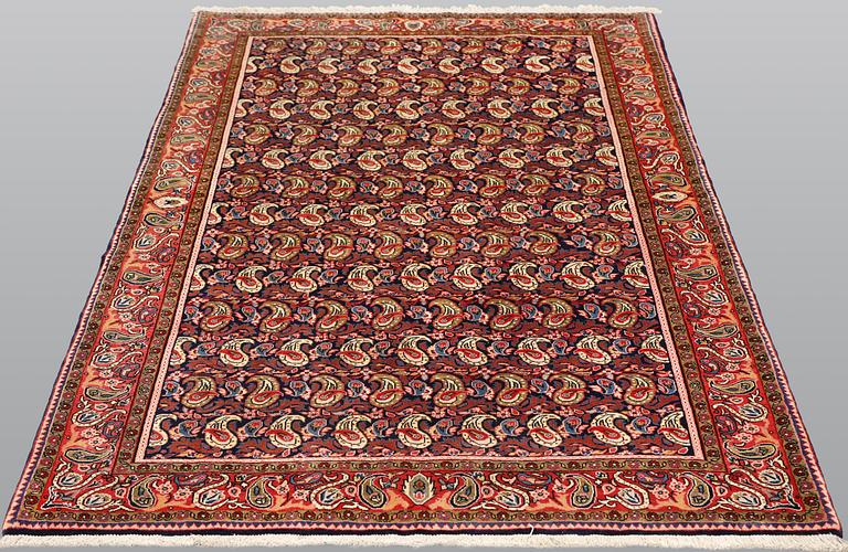 Rug, old Bidjar, approx. 205 x 133 cm.