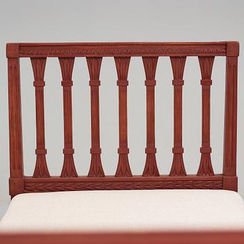 STOLAR, ett par, och SOFFA, av Ephraim Ståhl (mästare i Stockholm 1794-1820), sengustavianska, omkring år 1800.
