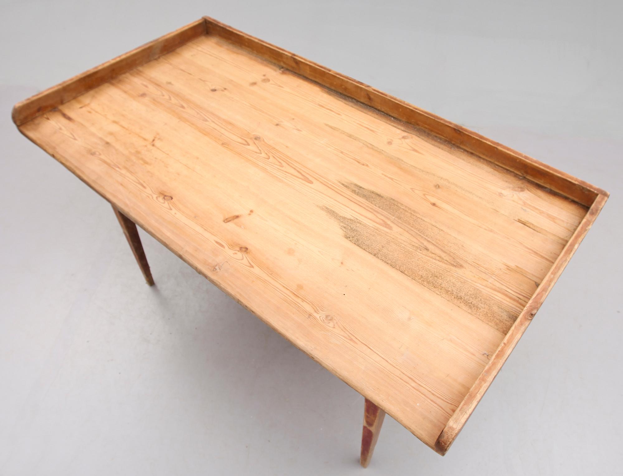 BAKBORD, allmoge, 1800-talets första hälft.
