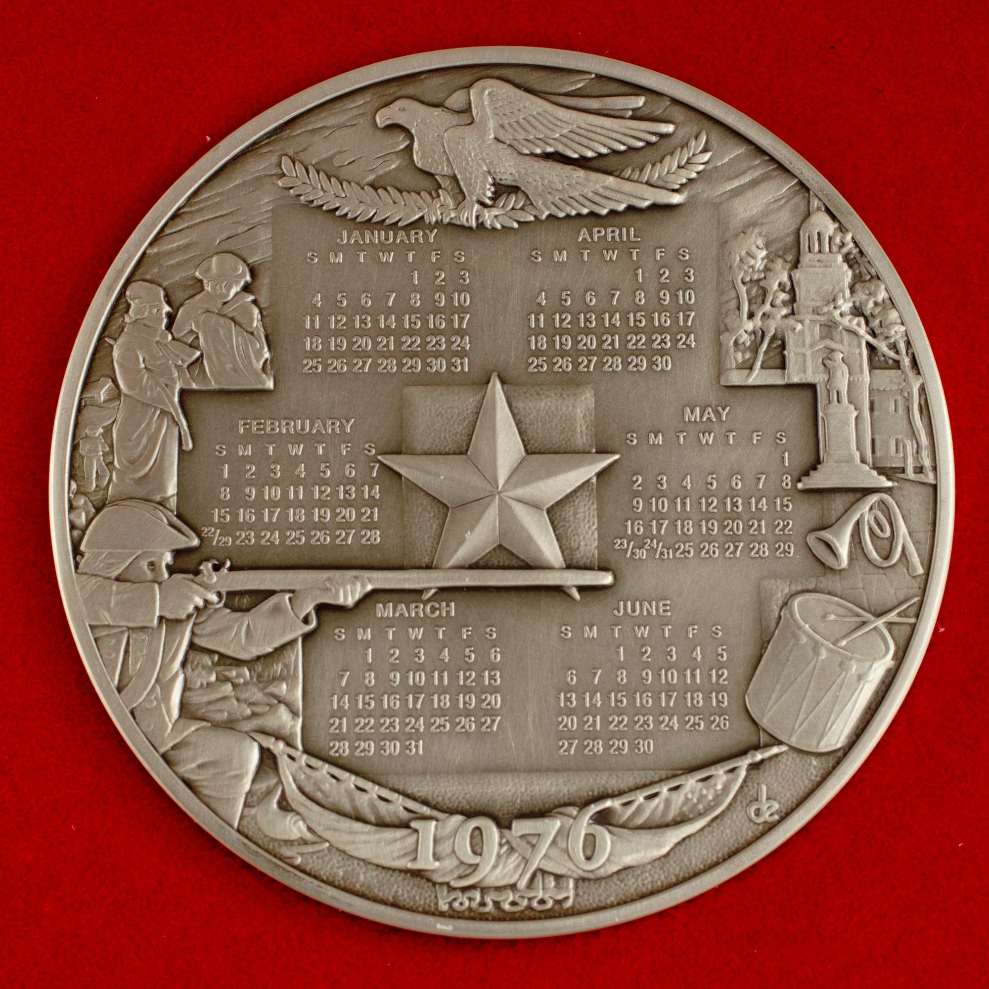 PLAKETT, i form av kalender, sterlingsilver, Franklin Mint, 1976. Vikt ca 294g.
