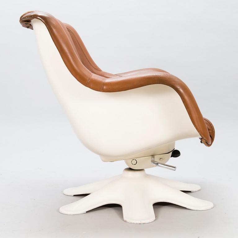 YRJÖ KUKKAPURO, A late 1960s '418' armchair for Haimi Finland.