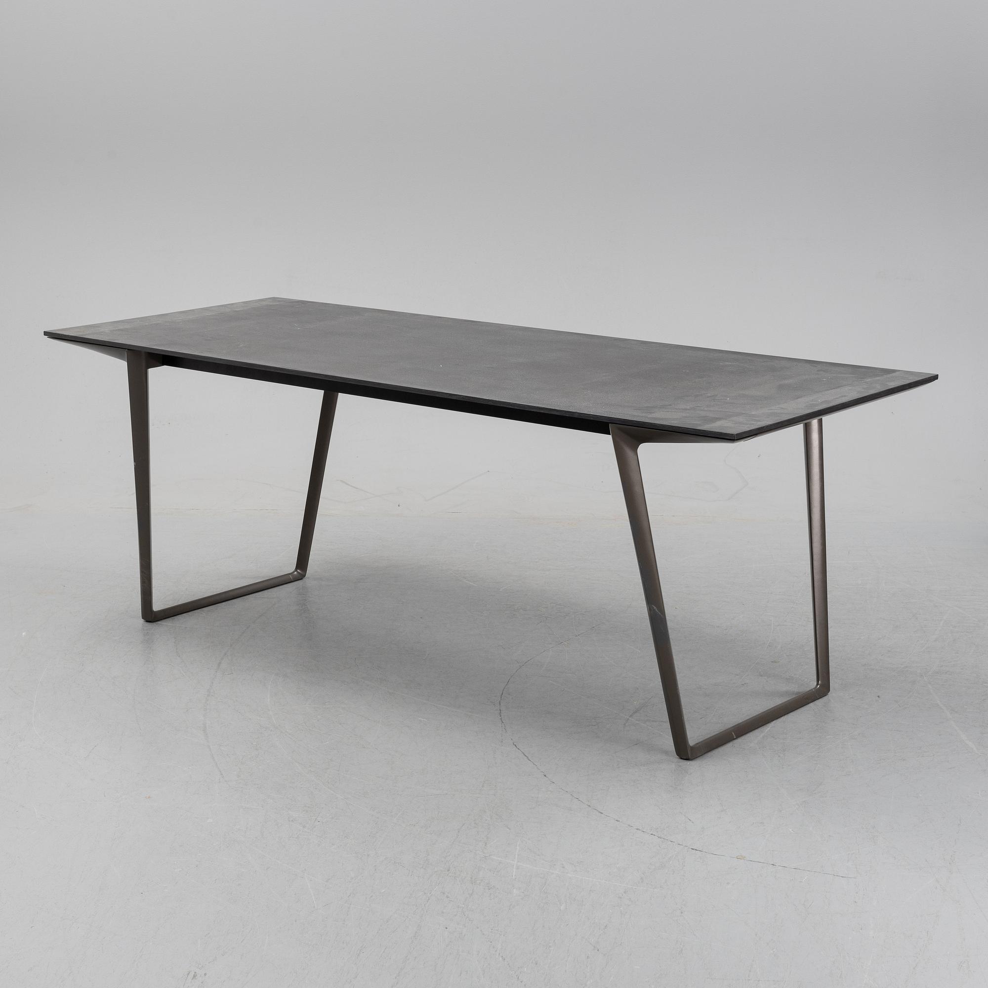 Claudio Bellini, a "Axy Table" from MDF Italia, 21st century.