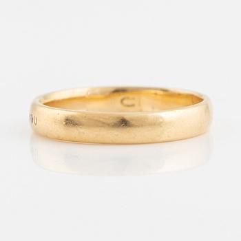 Ole Lynggaard, 18K gold and small brilliant cut diamond ring.