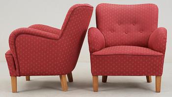 FÅTÖLJER, ett par, 1940-tal.