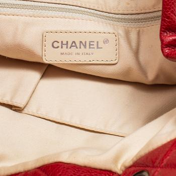 CHANEL, tote bag from 2009-10.