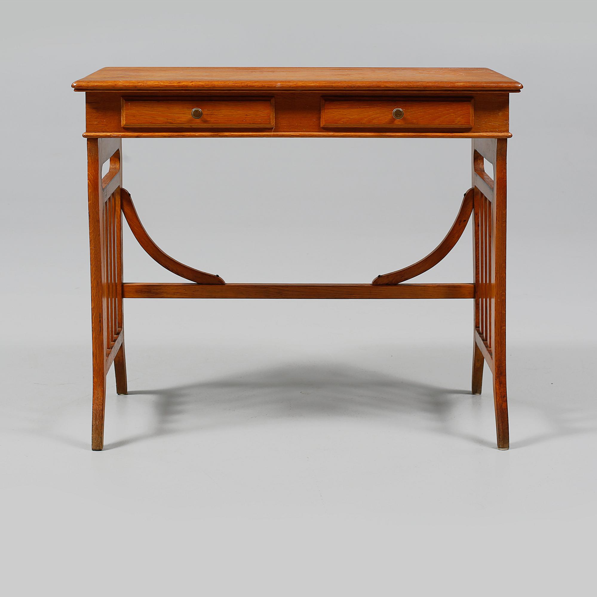 SKRIVBORD, jugend, 1900-talets början.