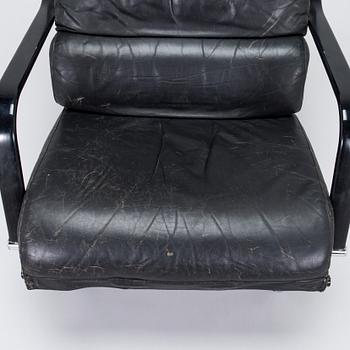 Yrjö Kukkapuro, a late 20th century 'Remmi' armchair for Avarte.