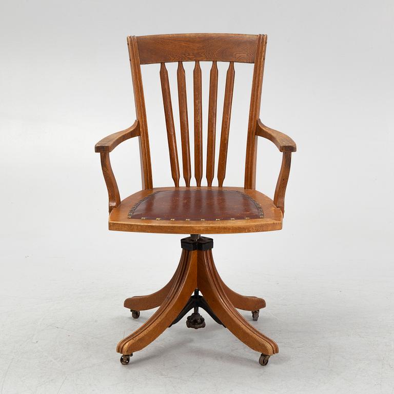 A Jugend desk chair, Åtvidabergs Snickerifabrik, Åtvidaberg, early 20th Century.