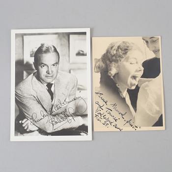 Autographs, movie memorabilia, photos , including Hasse Ekman the older, Karl Gerhard, Tom Cruise, Liza Minelli.