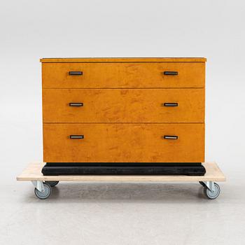 Byrå, funkis, 1930-tal.