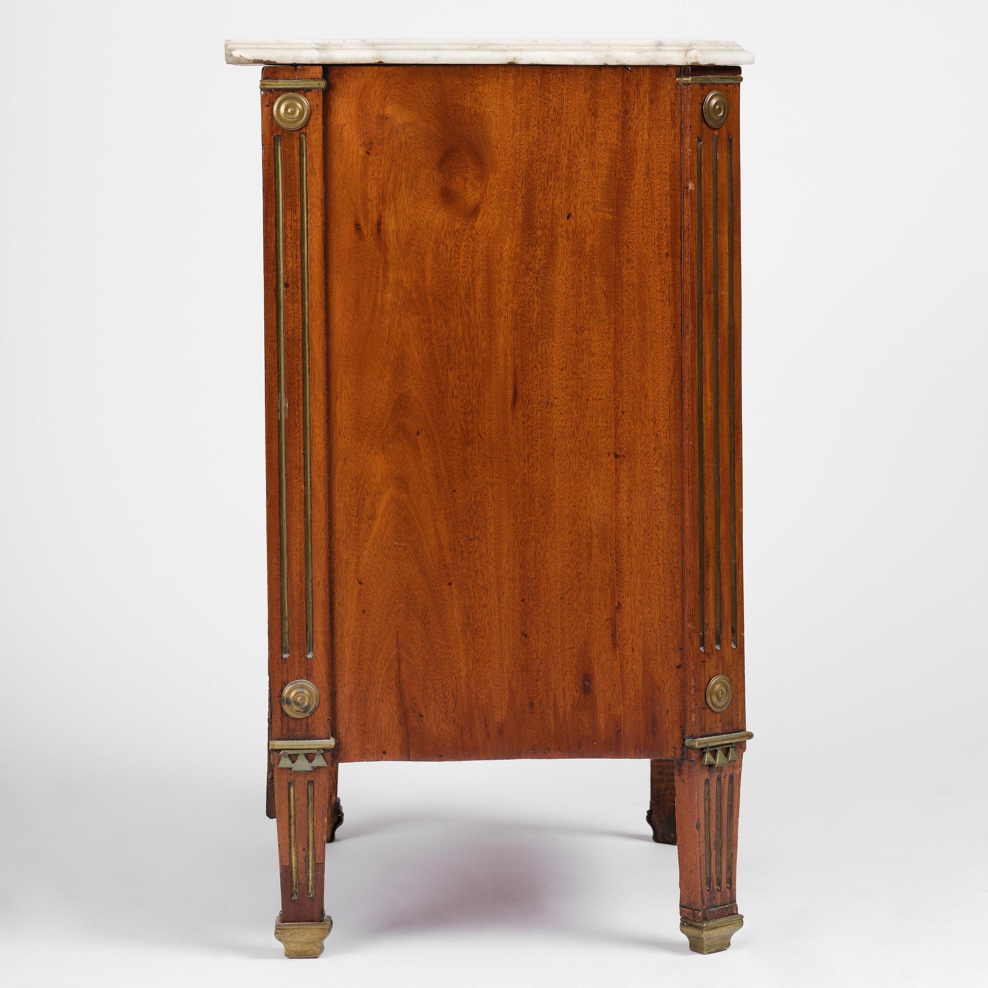 A late Gustavian mahogany commode, Stockholm, late 18th century.