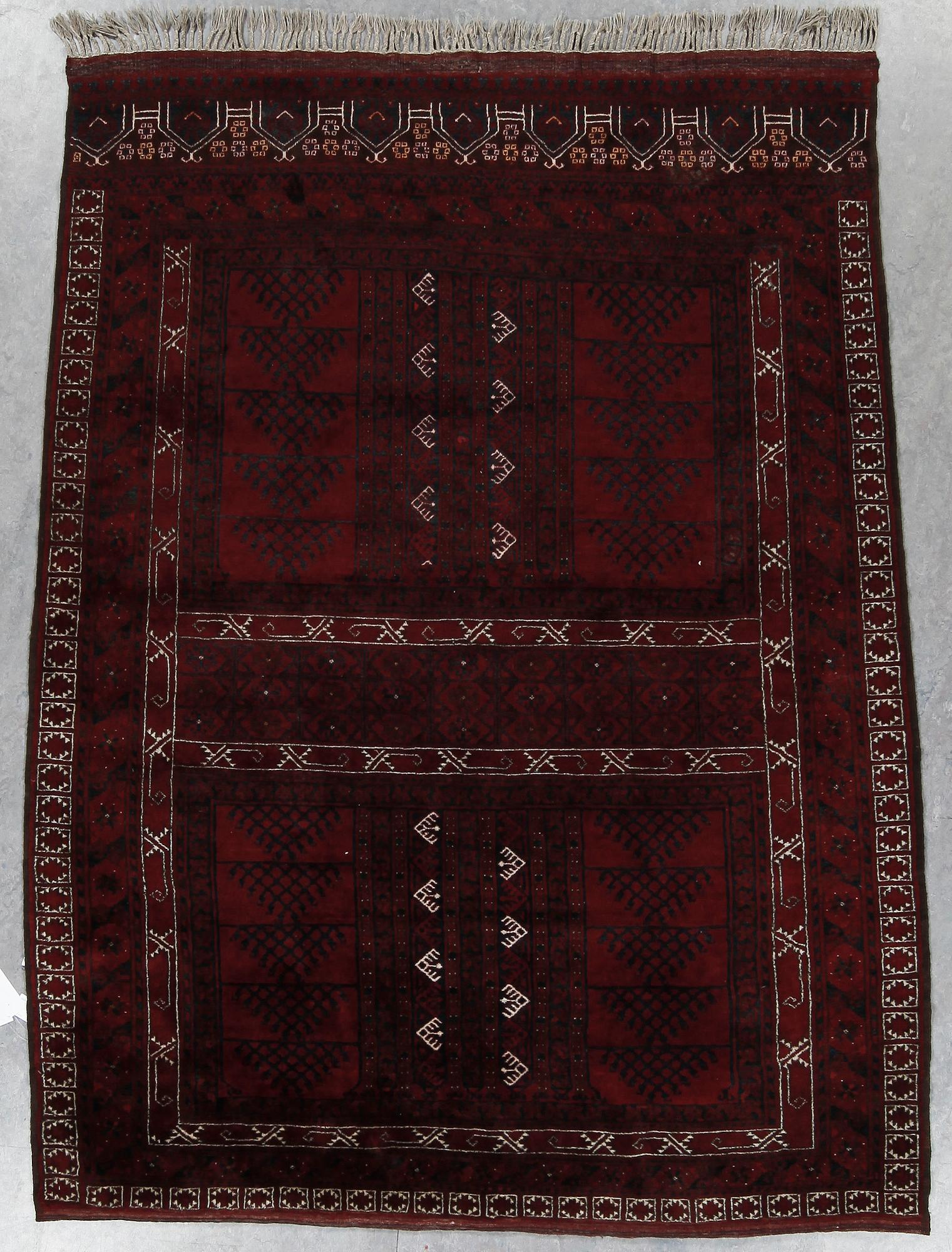 MATTA, Hatchlou-Afghan, semiantik, ca 250x165 cm.