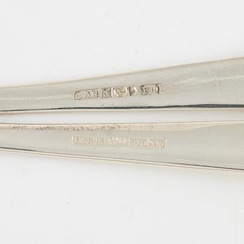 Bestickservis, 131 delar, silver, modell Chippendale, GAB Eskilstuna och Stockholm bl a 1979.