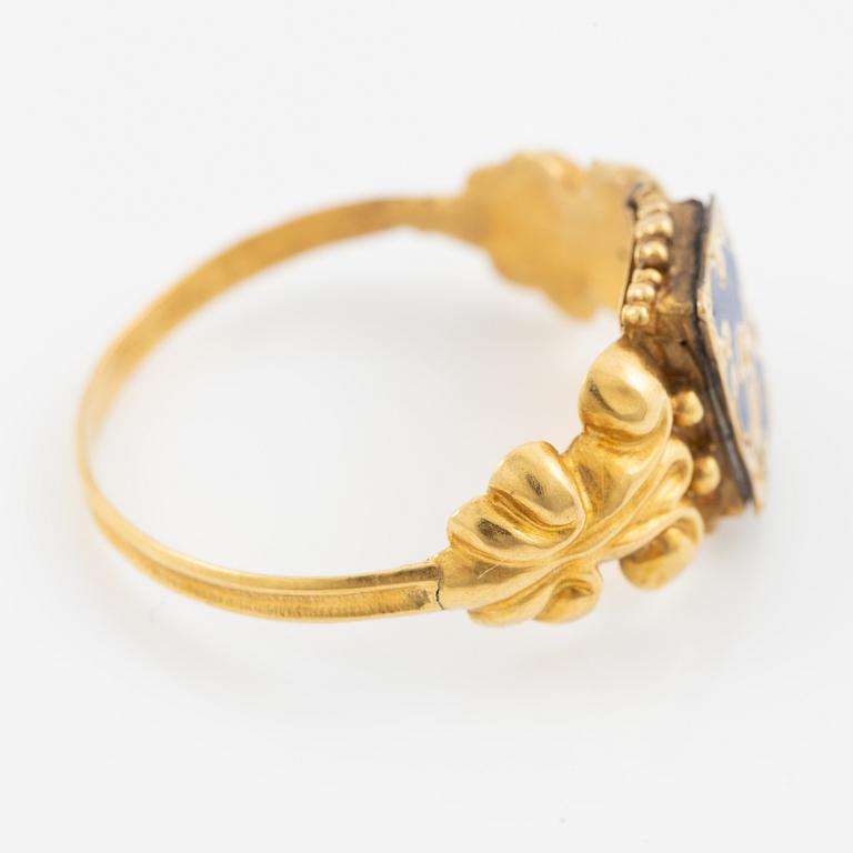 Ringar, 2 st, 18K guld med emalj.