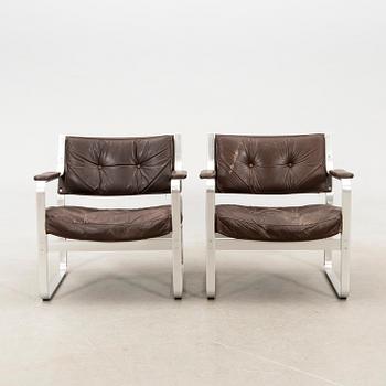 Karl Erik Ekselius, a pair of "Mondo" armchairs for JOC furniture, late 20th century.