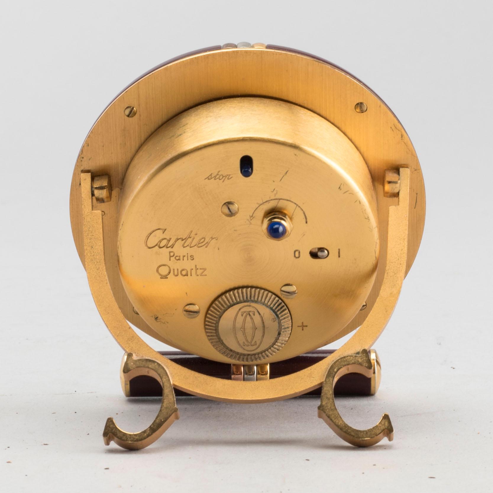 LE MUST DE CARTIER alarm clock.