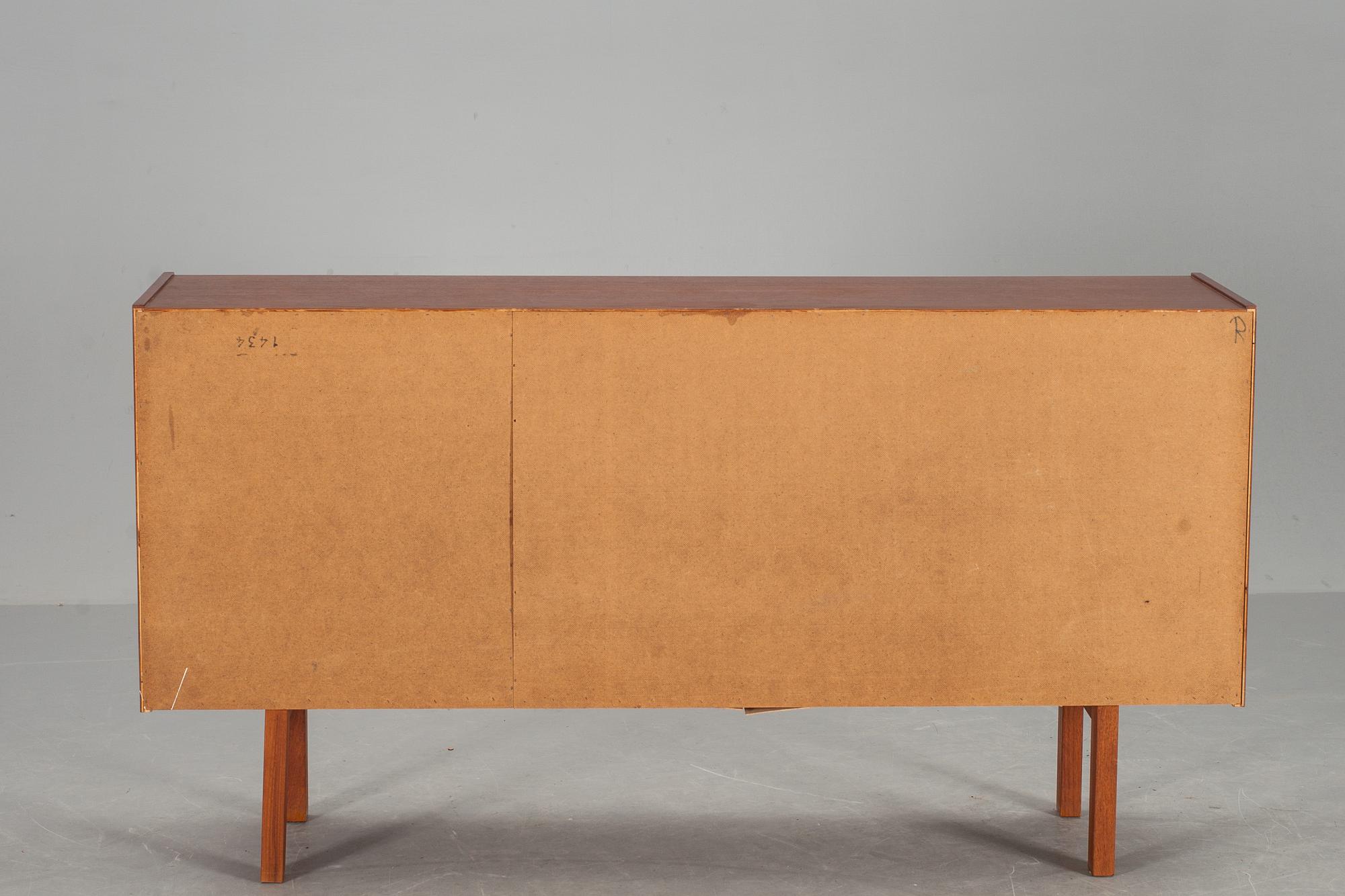 SIDEBOARD, 1900-talets andra hälft.