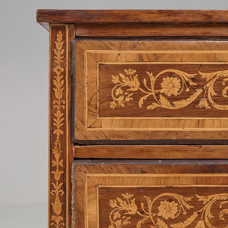 A Italian late 18th century commode.
