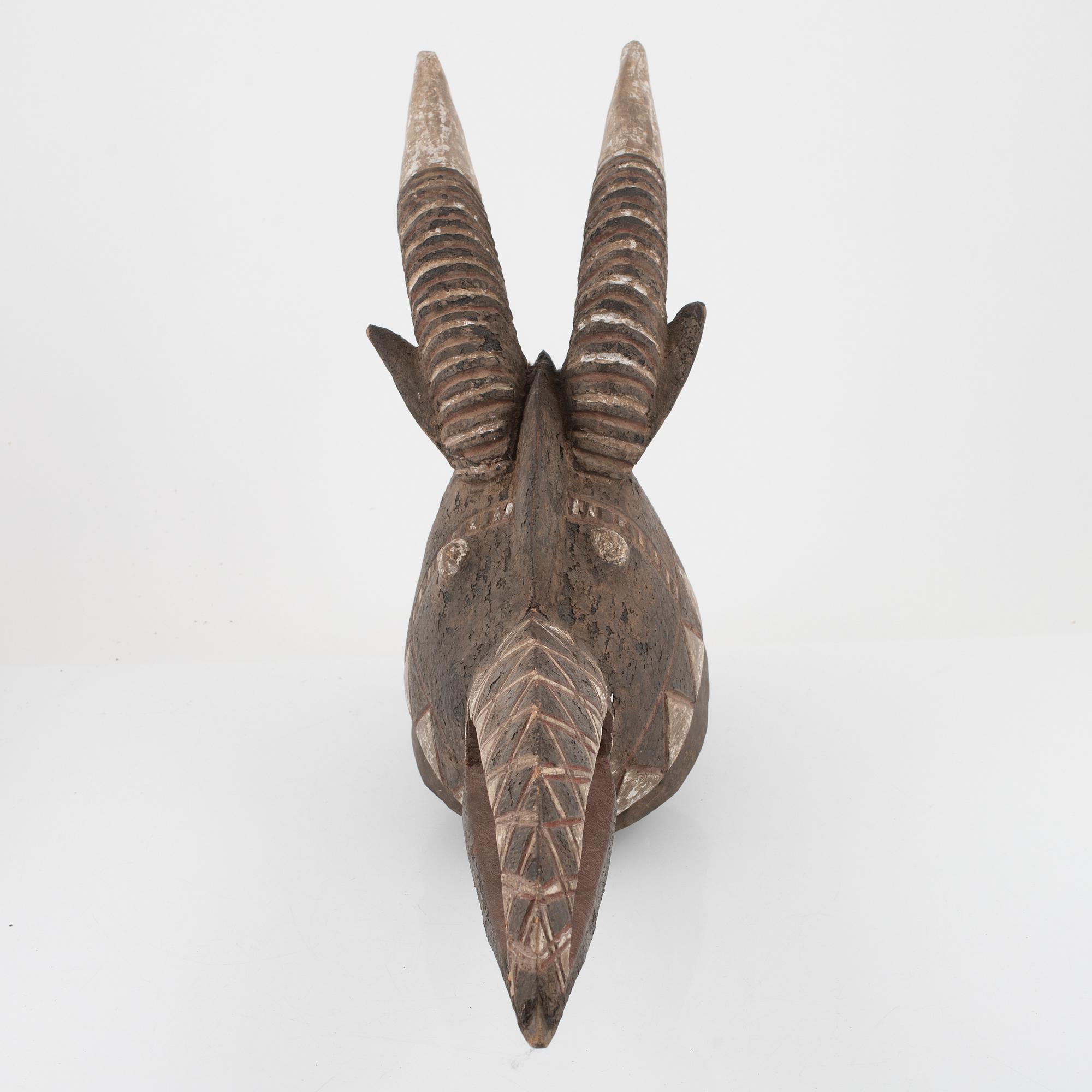 Masker, 3 st, enligt uppgift Fang, Gabon samt BWA, Burkina Faso, 1900-talets andra hälft.