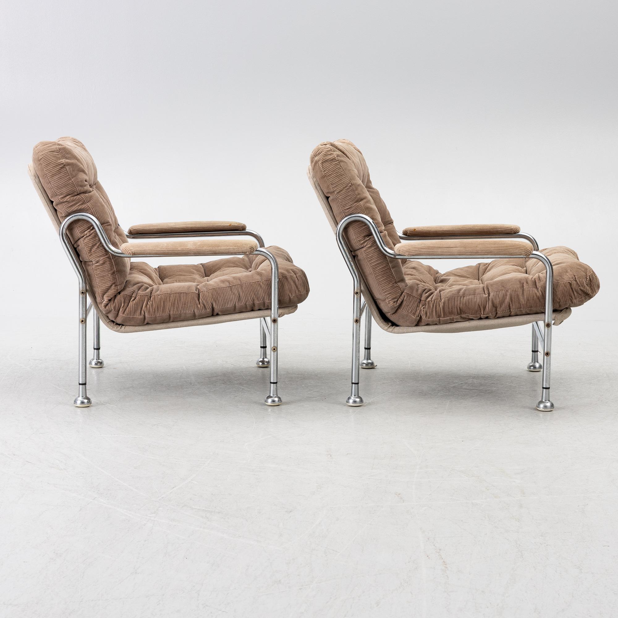 Jan-Eric Bengtsson,  a pair of "Häger" armchairs, IKEA, 1970s.