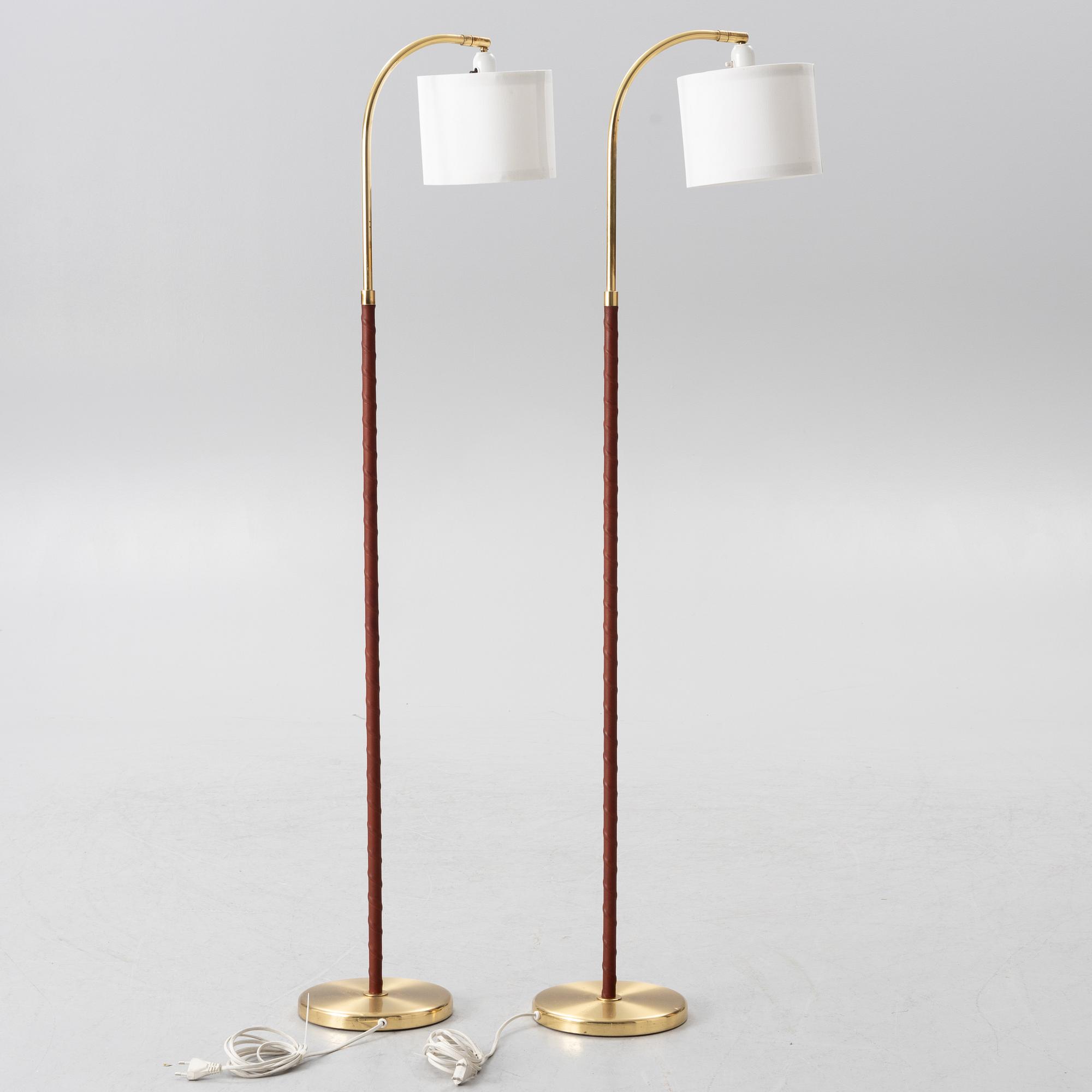 Floor lamps a pair, Armaturhantverk, late 20th century.