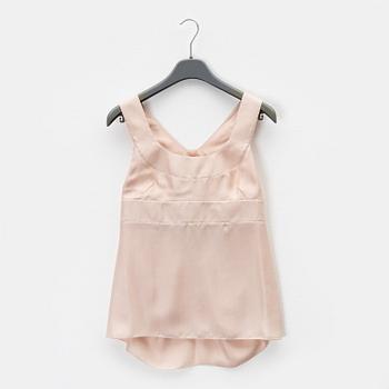 Chloé, a silk top, size 38.