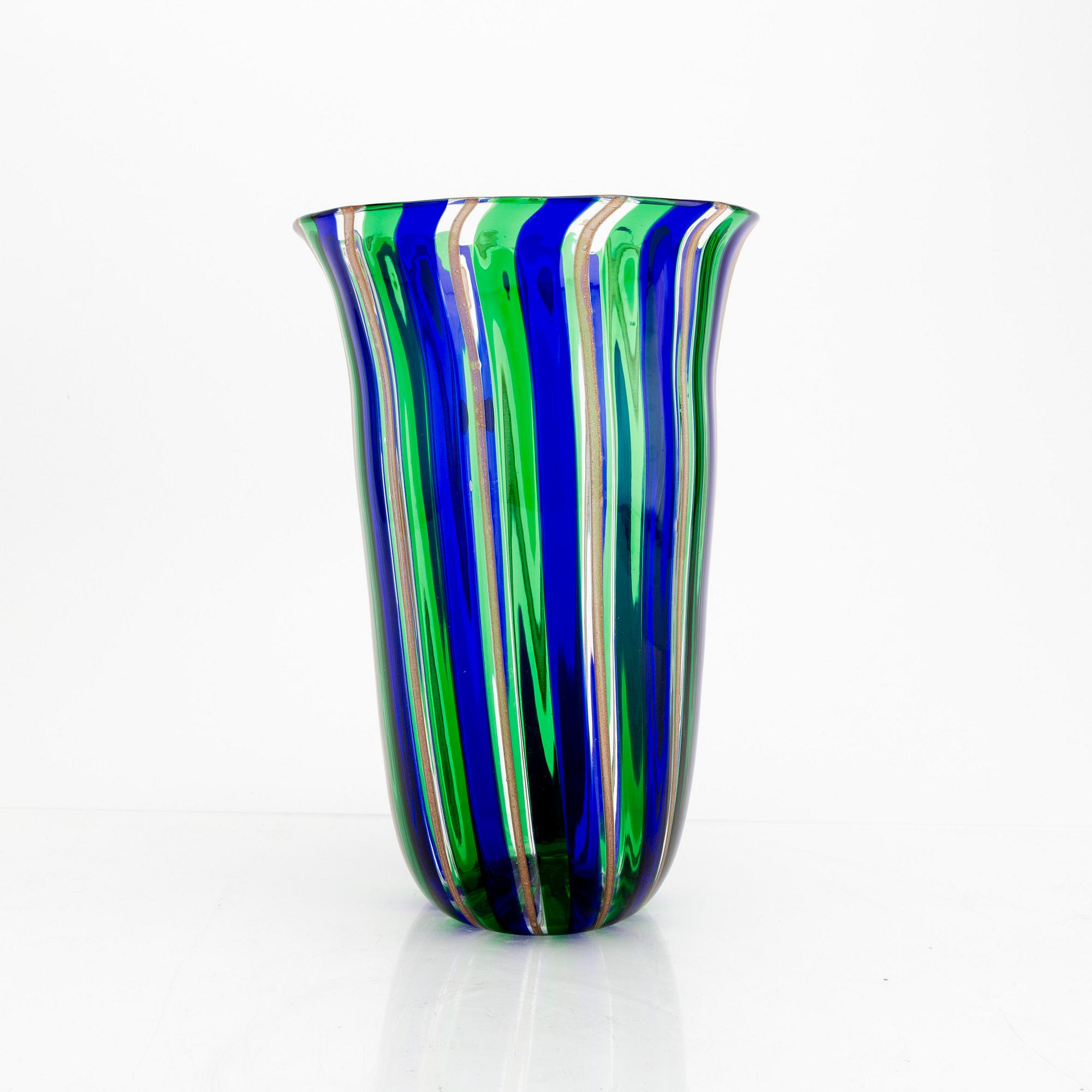 A late 20th century Murano glass vase.