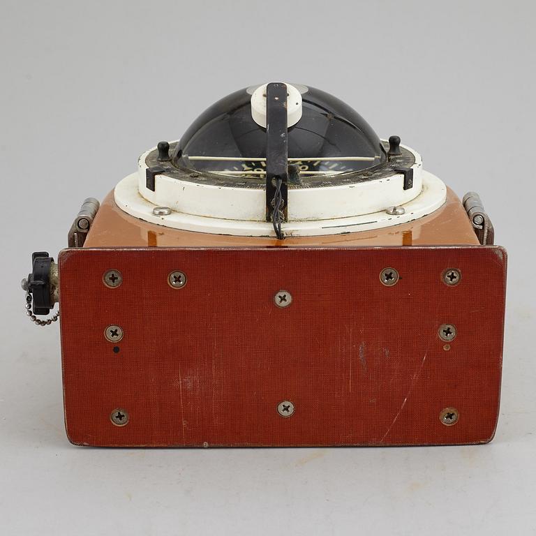 A Cassens & Plath compass.