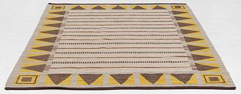 Rölakan rug, approximately 250 x 180 cm.
