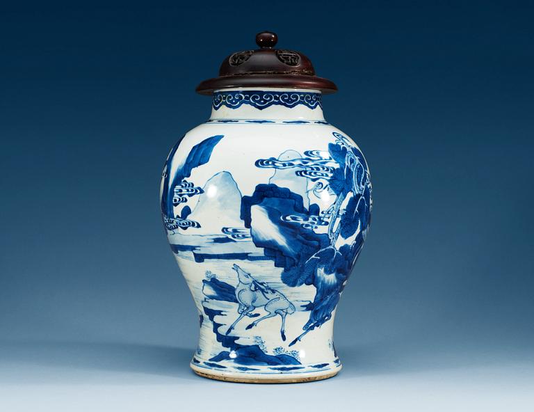 VAS, porslin. Qing dynastin, Kangxi (1662-1722).