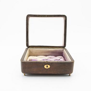 Jewellery boxes, 2 pcs, 20th century.