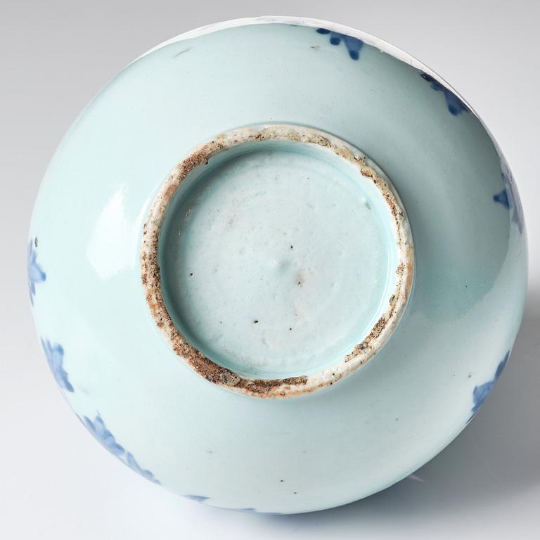 A blue and white Korean jar, 18th Century.