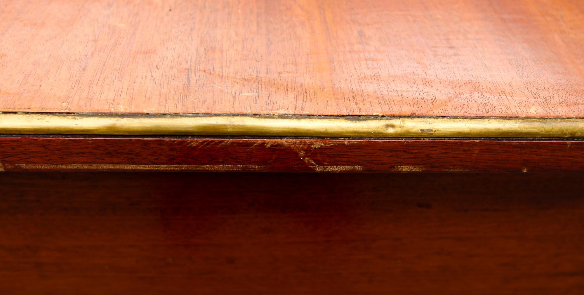 SKRIVBORD, gustaviansk stil, 1900-talets första hälft.