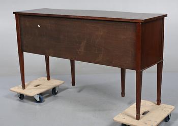 SIDEBOARD, engelsk stil, 1900-tal.