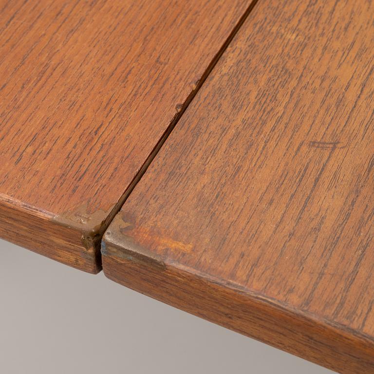 Børge Mogensen, an 'Öresund' teak-veneered dining table from Karl Andersson & Söner.