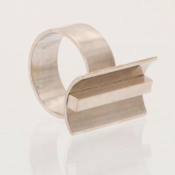A silver ring by Elon Arenhill Malmö 1976.