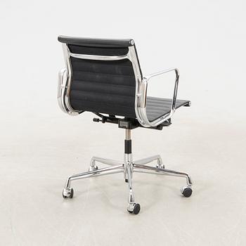 Charles & Ray Eames, office chair, "EA117", Vitra 21st century.