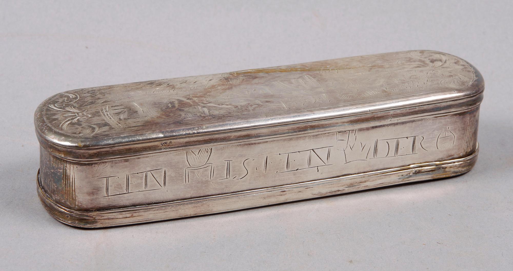 TOBAKSDOSA, mässing, troligen Holland, 1700/1800-tal.
