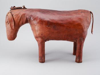 FOTPALL, läder, Dimitri Omersa & Co, 1900-talets andra hälft.