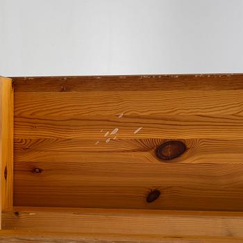 Coffee table, pine, second half of the 20th century.