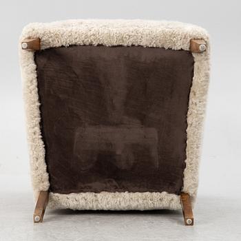 A Swedish Modern armchair, mid 20th century.